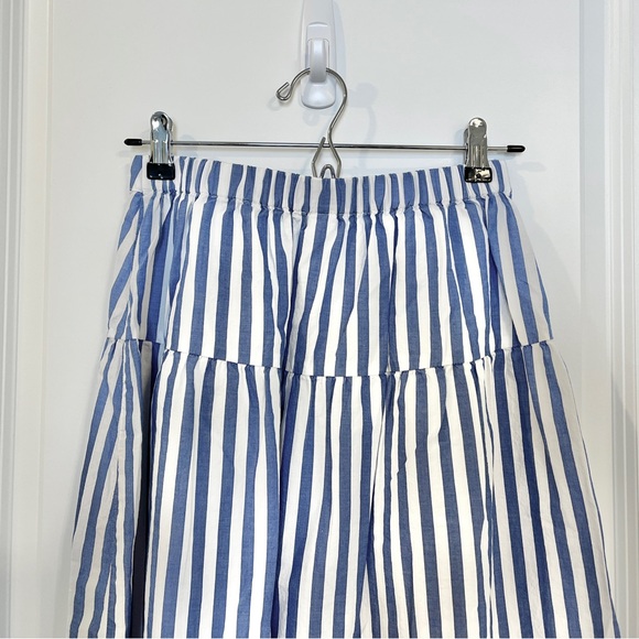 Old Navy Cotton Midi Skirt - Picture 4 of 4